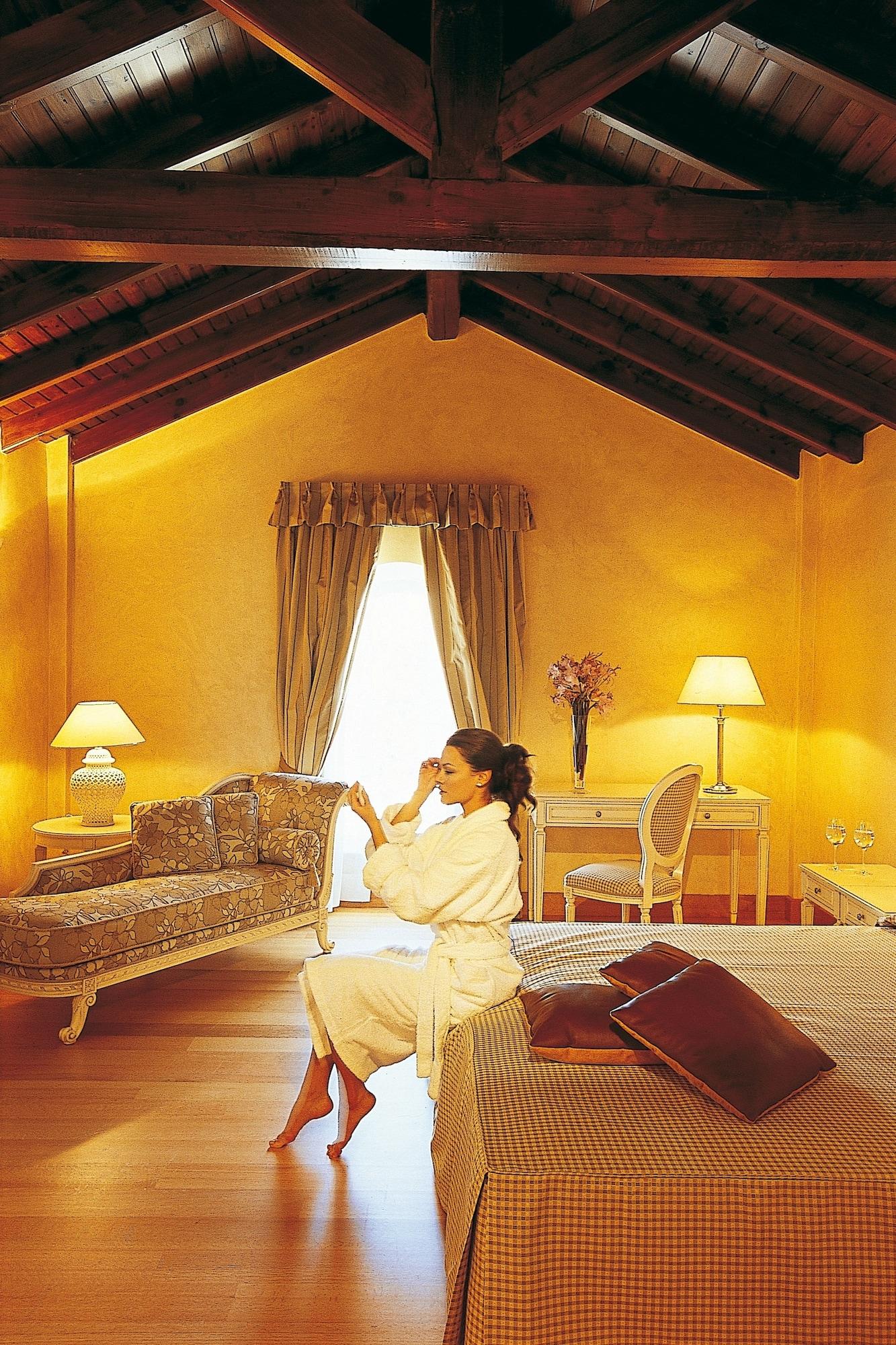 Siora Vittoria Boutique Hotel 4*