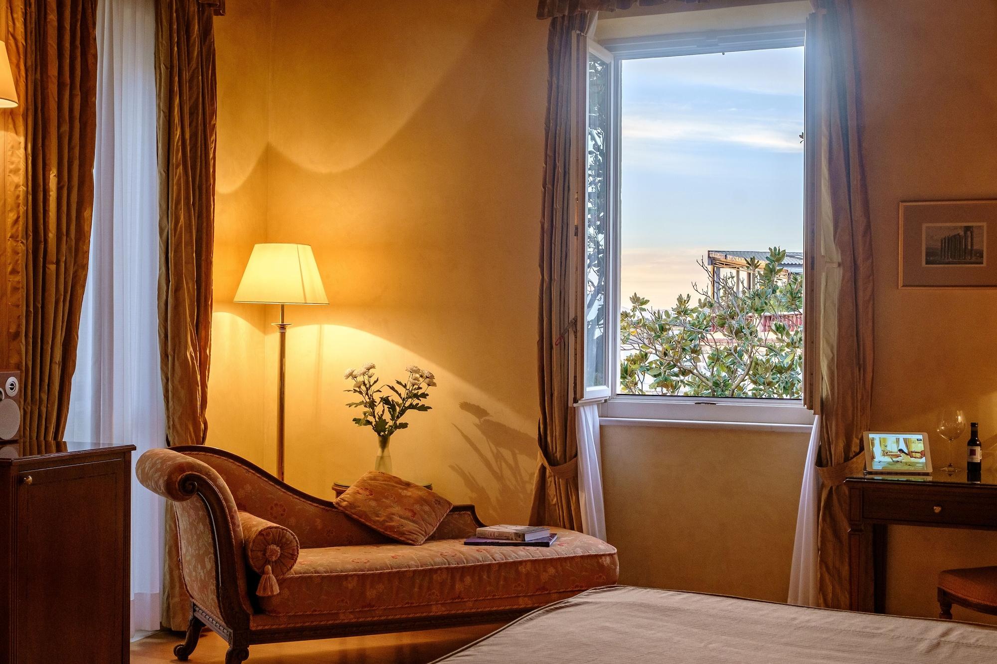 Siora Vittoria Boutique Hotel 4*