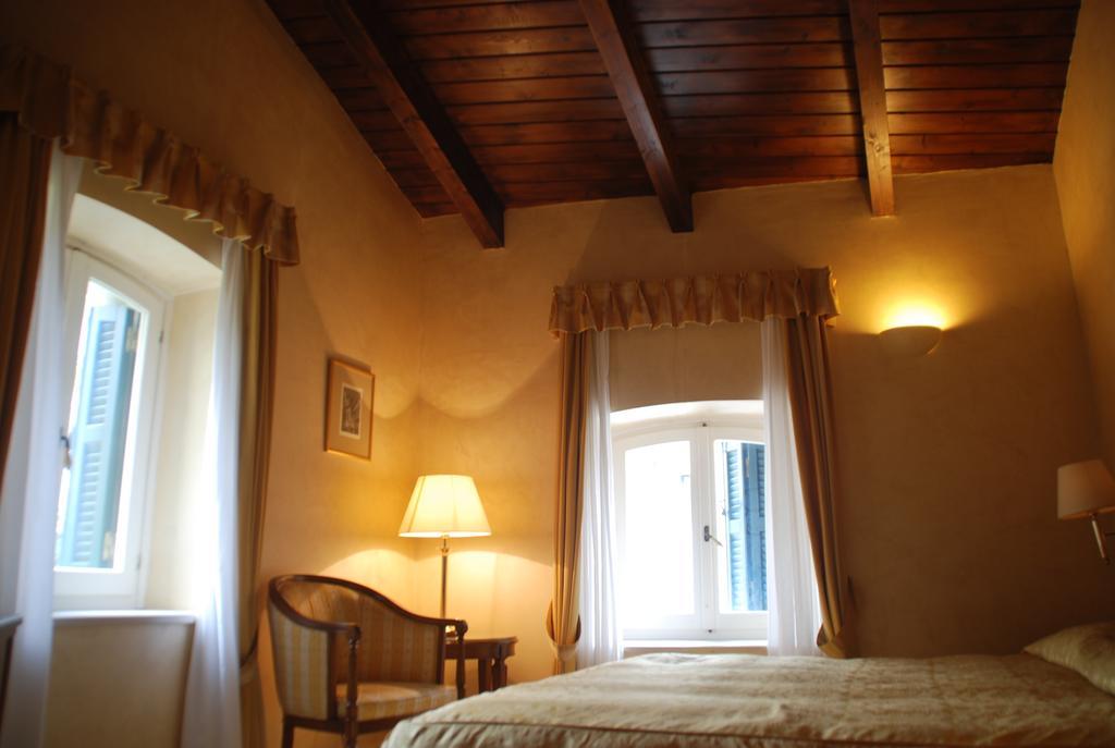Hotel Siora Vittoria Boutique 4*